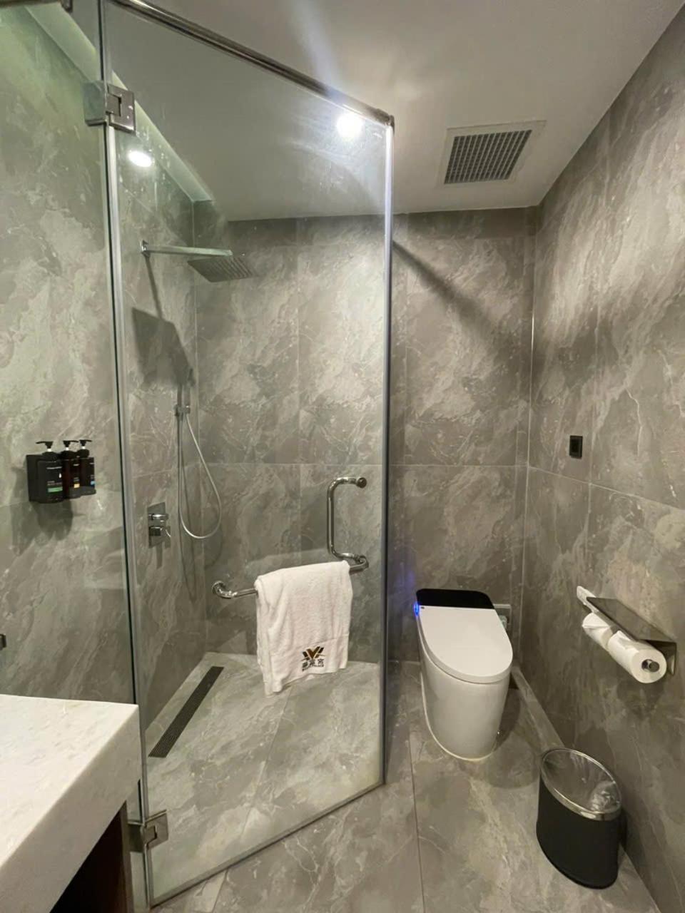 Wah Fu Hotel 호치민 외부 사진
